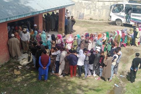 Balloting in Bla, Jammu Parliamentary constituencies witness over 35 percent polling till 1.00 P.M