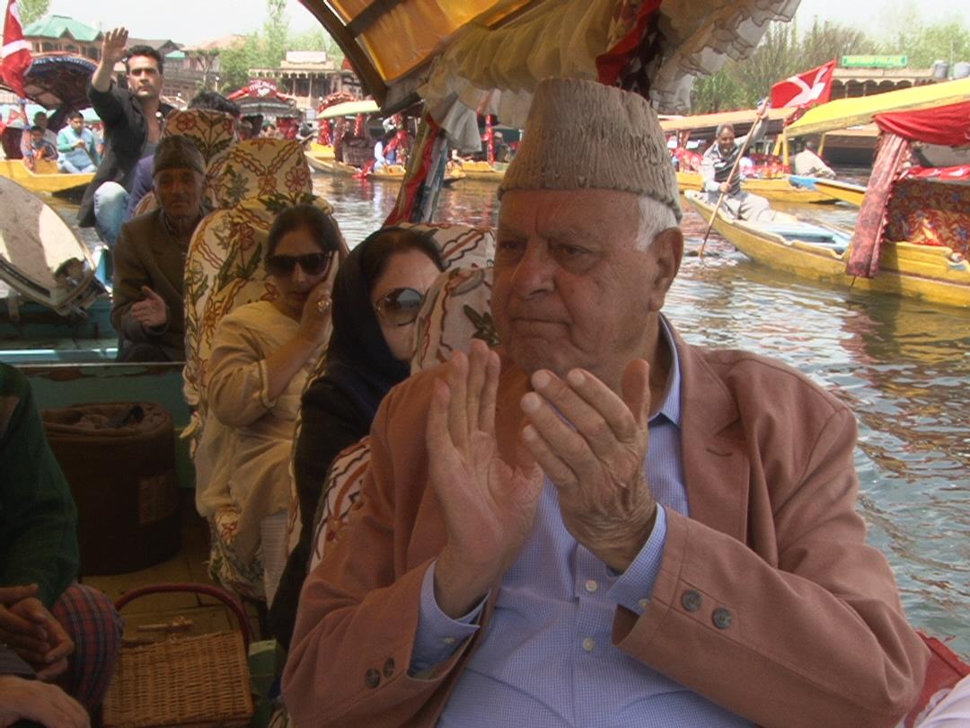 Governor administration failed to give impetus to tourism sector in Kashmir: Farooq Abdullah