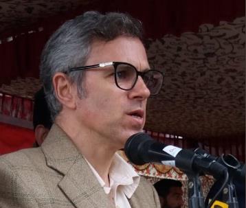 After Mehbooba, Omar seeks Sushma’s intervention for return of body of Kashmiri female student