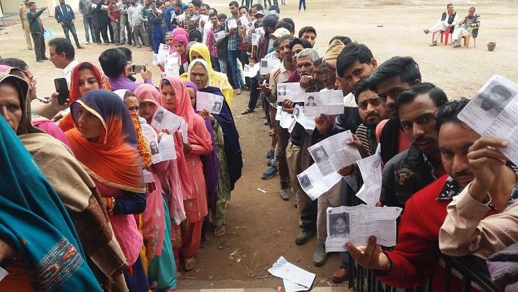 Voting fervour continues for 2nd phase of polls in J&K