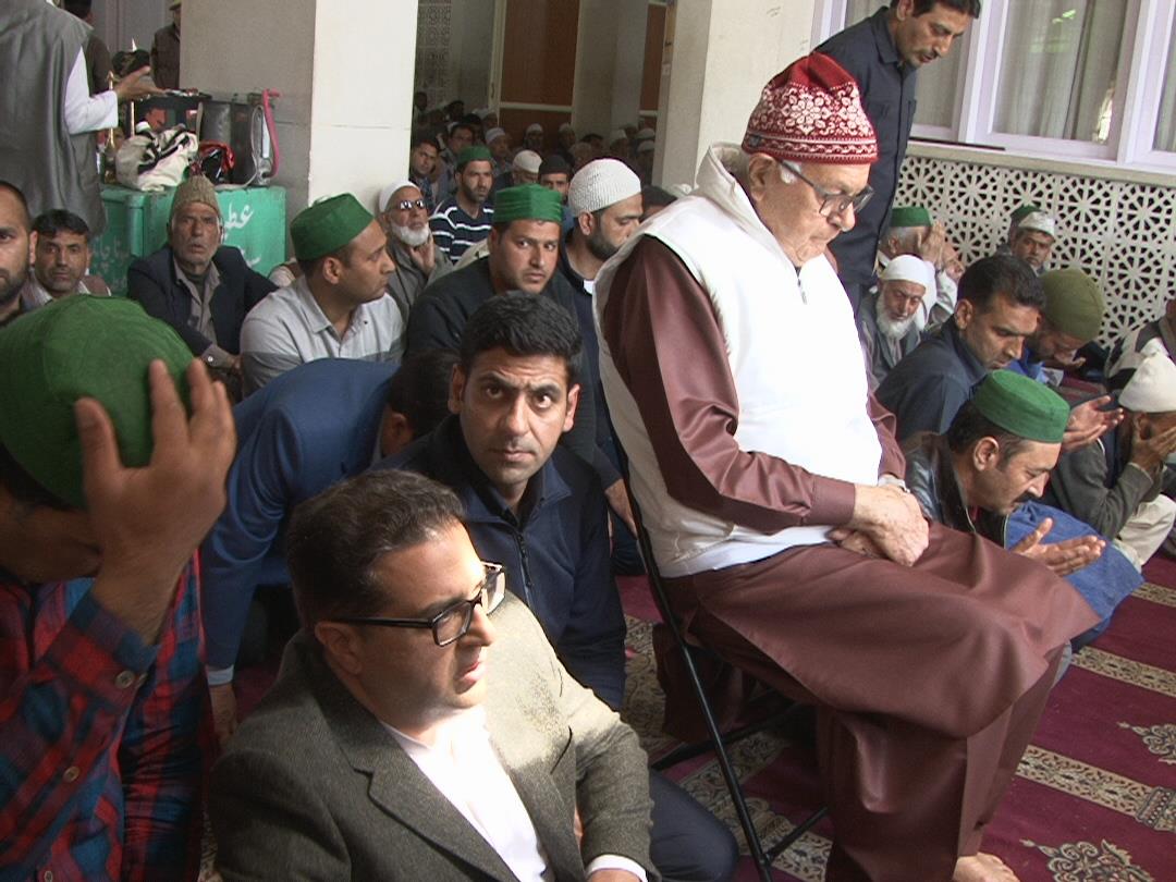 Farooq Abdullah greets people on Shab-e-Baraat
