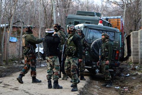 Militant killed in Watergam shootout