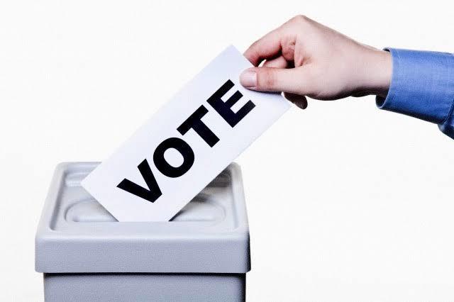 LS polls: Voting begins in Anantnag district