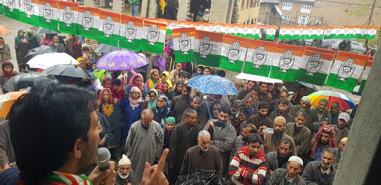 Congress alone can defeat fascist forces: G A Mir