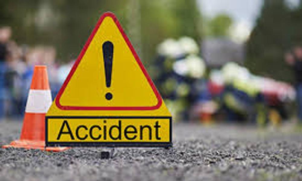 Minor among two dead, 11 injured in Gurez road accident