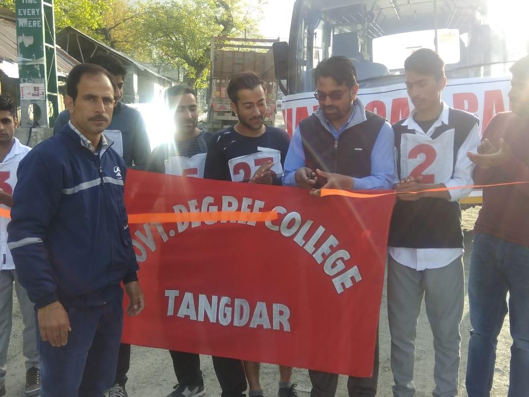 Degree College Tanghdar organizes annual road race
