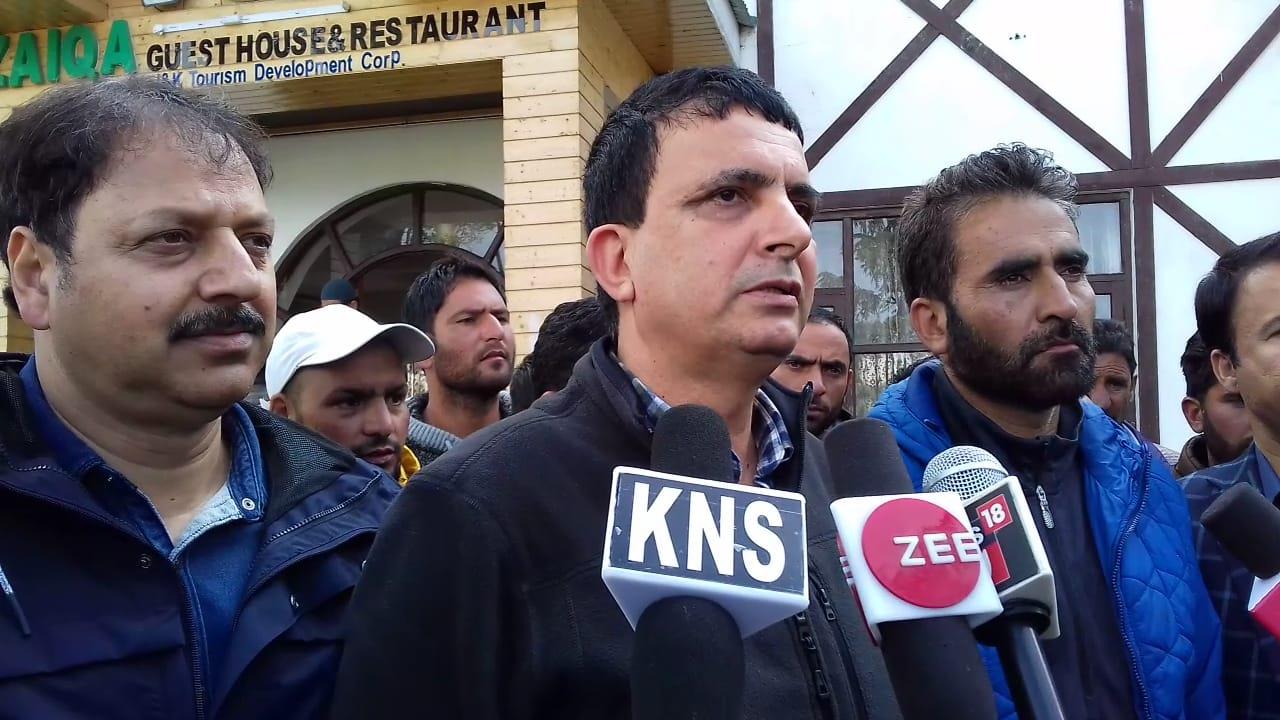 Online ticket for Gandola: MD, others hold meet with protesting traders