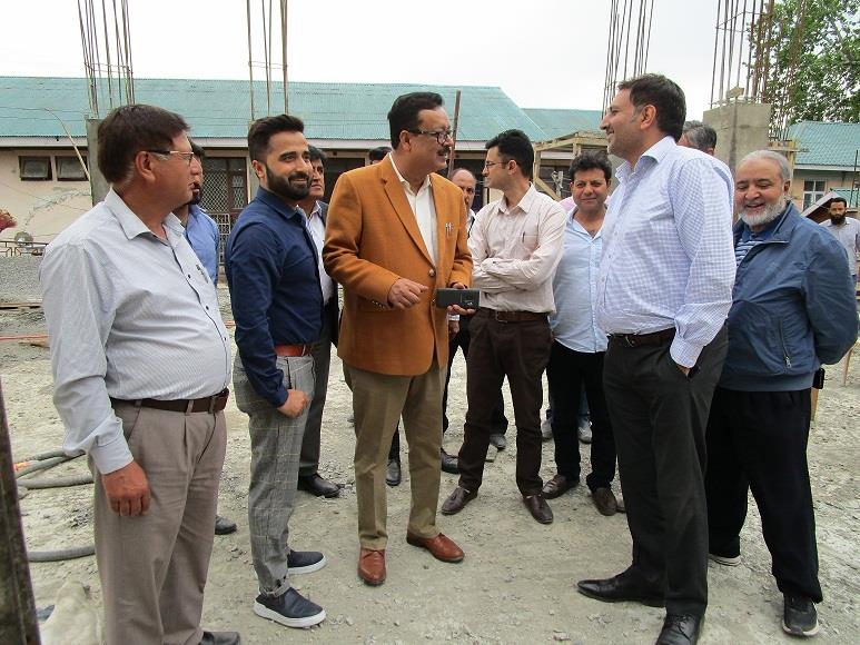 Navin Chowdhary visits construction site of KCCI