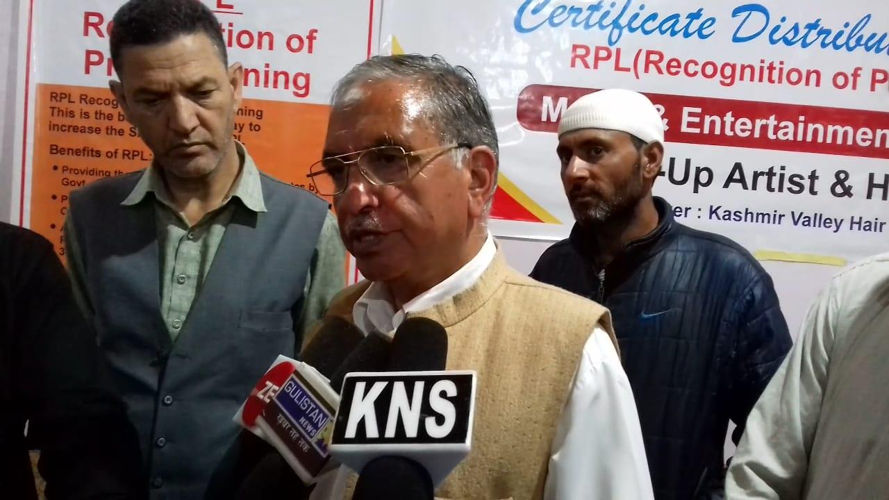 Skill development programmes must for self employment of youth: G H Mir