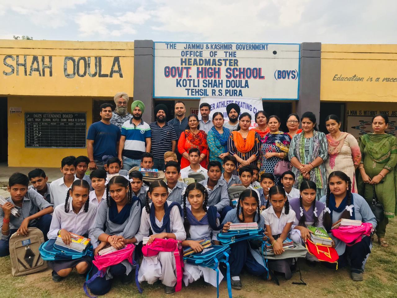Jindrah skaters distributes stationery at Kotli Shah Doula, Jammu