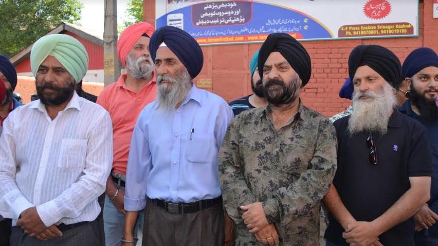 Sikhs protest against harassment of journalist Amrit Pal Singh
