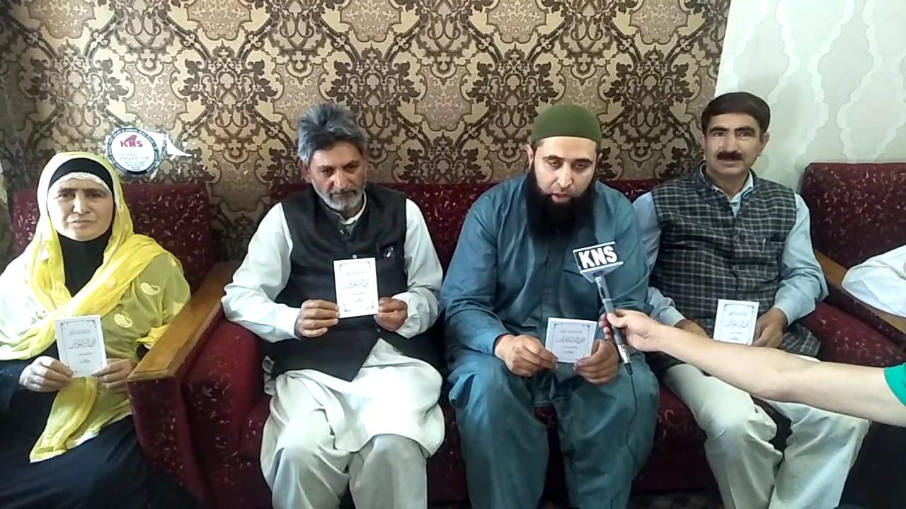 South Kashmir calligrapher pens down prayer booklet
