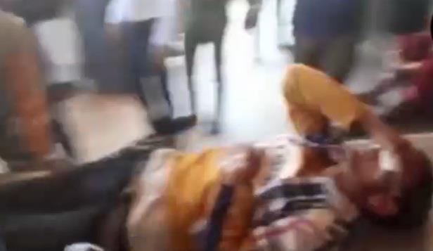 Dozens injured in clashes near gunfight site in Kulgam