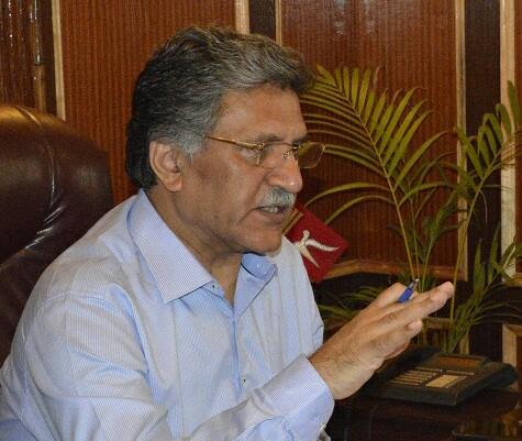 Advisor Ganai greets people on Jumat-ul-Vida