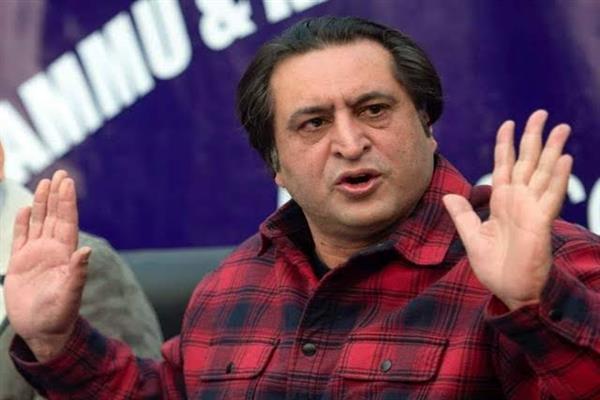 Sajad Lone says tourist guide who sacrificed his life is real hero
