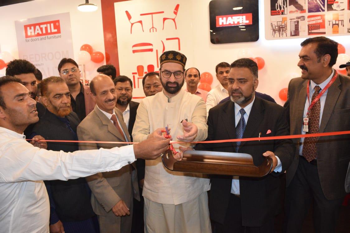 Mirwaiz inaugurates furniture showroom in Srinagar