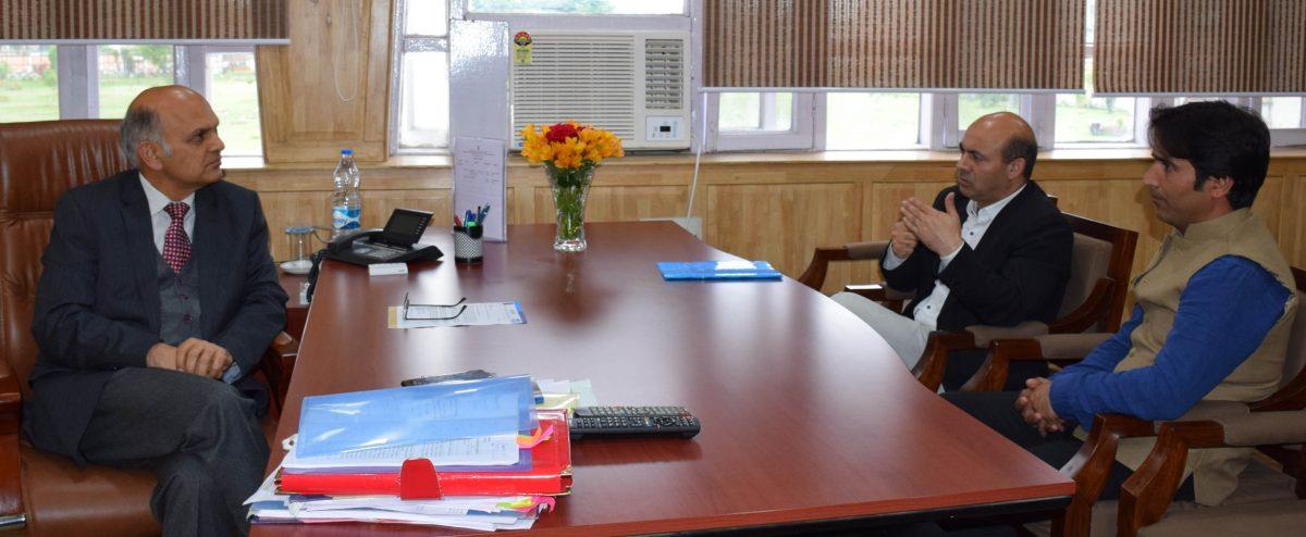 Advisor Sharma discusses establishment of Nanosciences centre in Kashmir