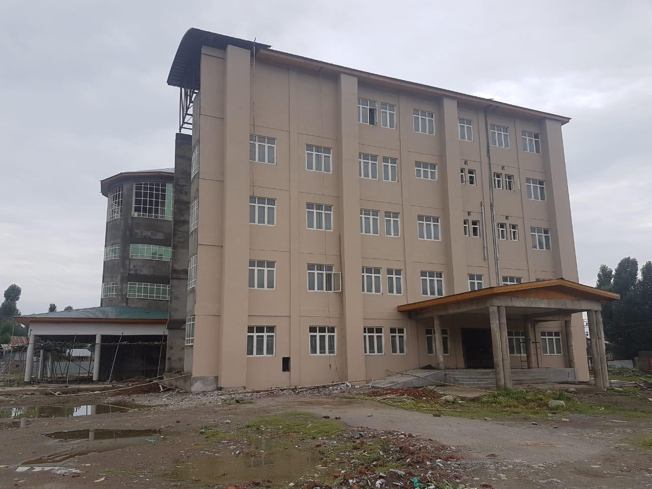 Nine years on, District Hospital Bandipora awaits completion