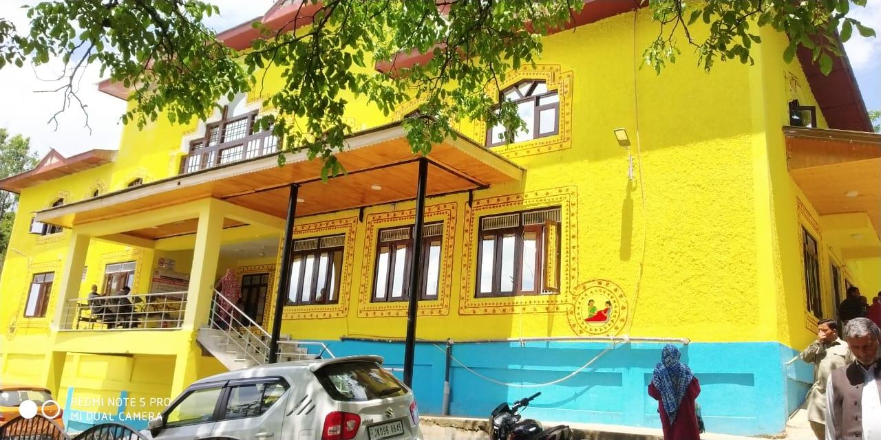 Residents hail DHSK, CMO Kupwara, BMO for starting night shifts at NTPHC Qalamabad