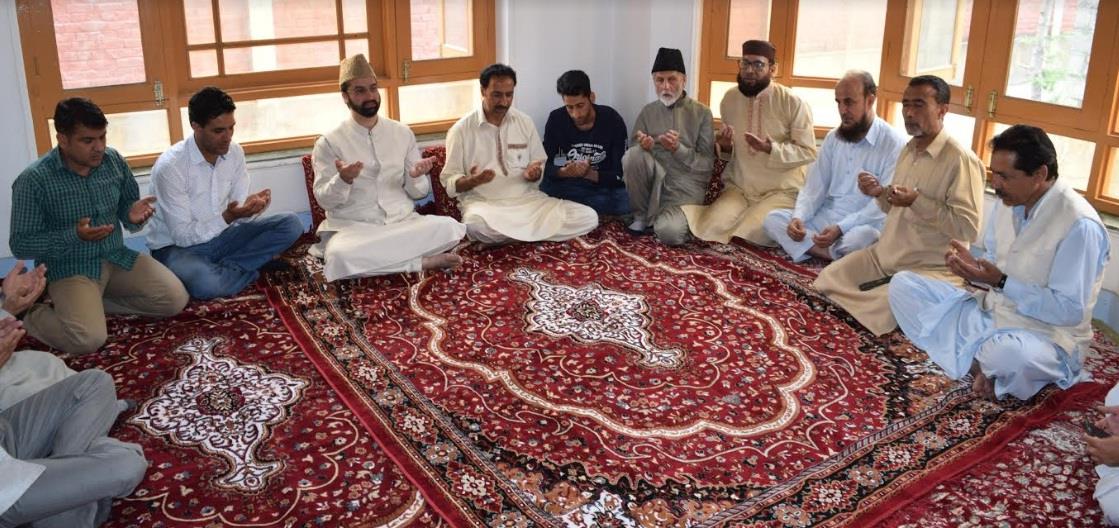 Mirwaiz grieved over demise of Abdul Ahad Tramboo, Ghulam Hassan Banday