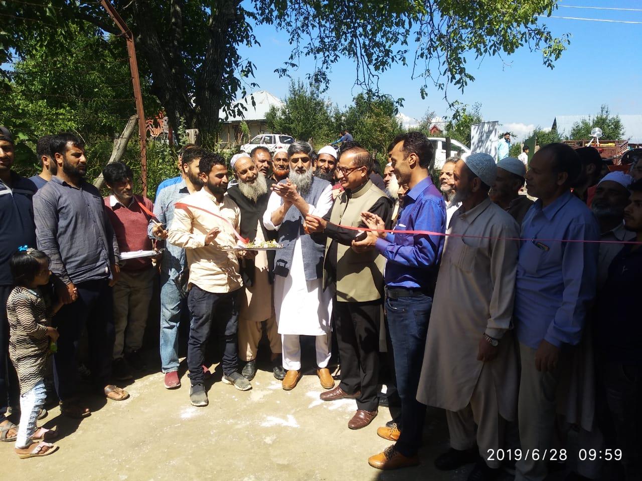 Dir Horticulture chairs special Mega Awareness camp at Shopian
