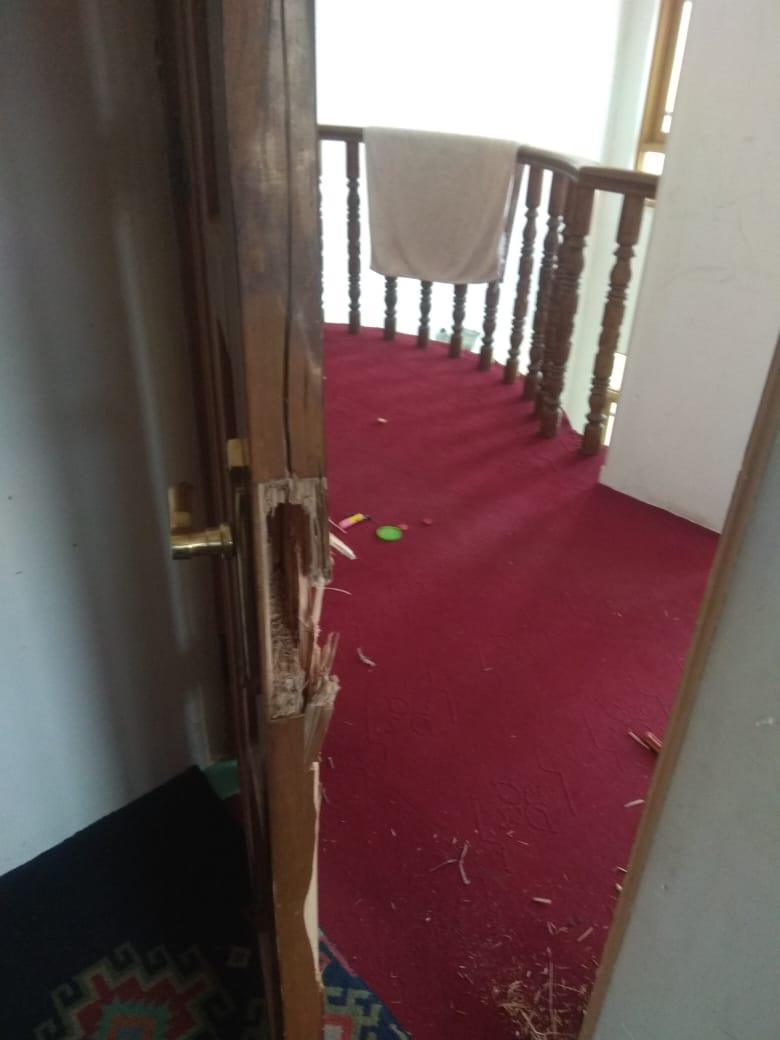Thieves struck house in Lalbazar