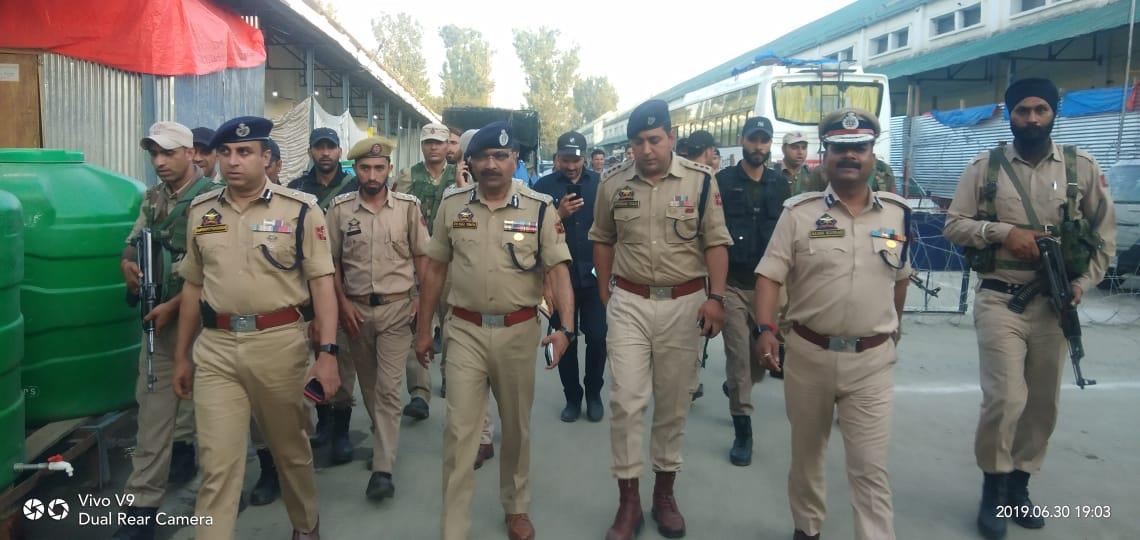 DGP reviews security arrangements, traffic management on National Highway