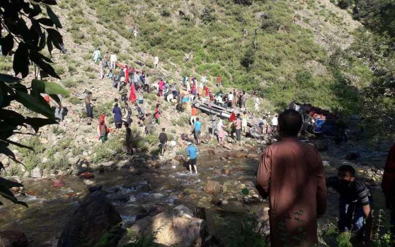 Dozens feared dead, dozens injured in a road accident in Kishtwar aeea