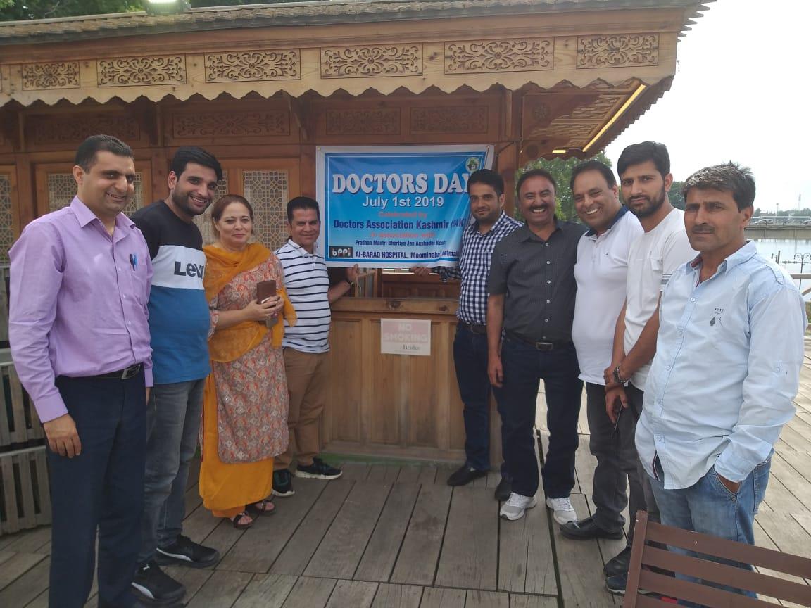 ‘World Doctors Day’, Inam lauds doctors of Kashmir