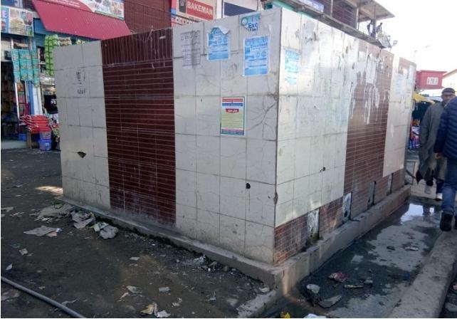 MC Handwara fails to maintain water tanks, residents suffer