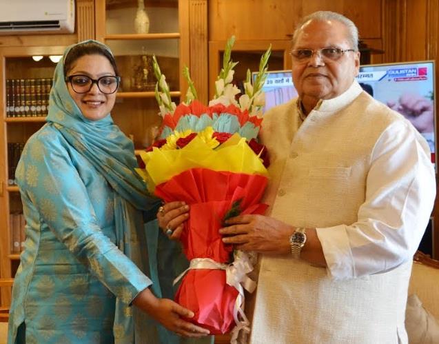 Vasundhra Pathak Masoodi meets Governor