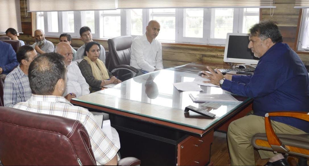 Govt to setup 100 veterinary polyclinics in JK: Dr Samoon
