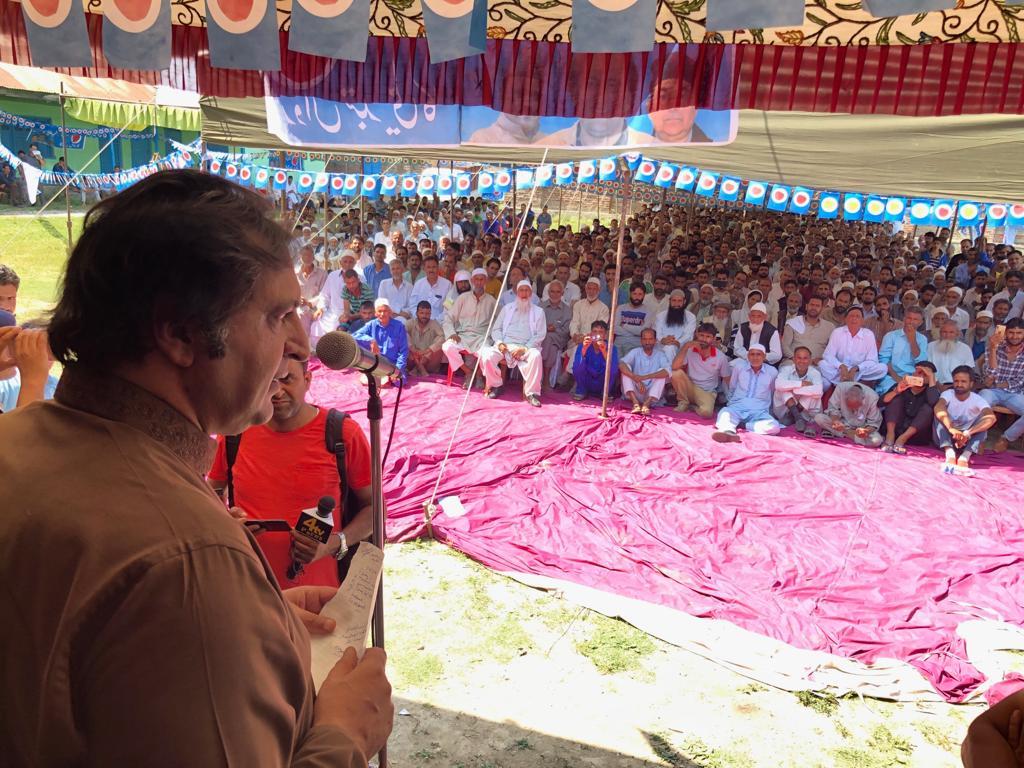 Notorious murderers of Kashmiris have no right to pay homage to martyrs of 1931: Sajad Lone