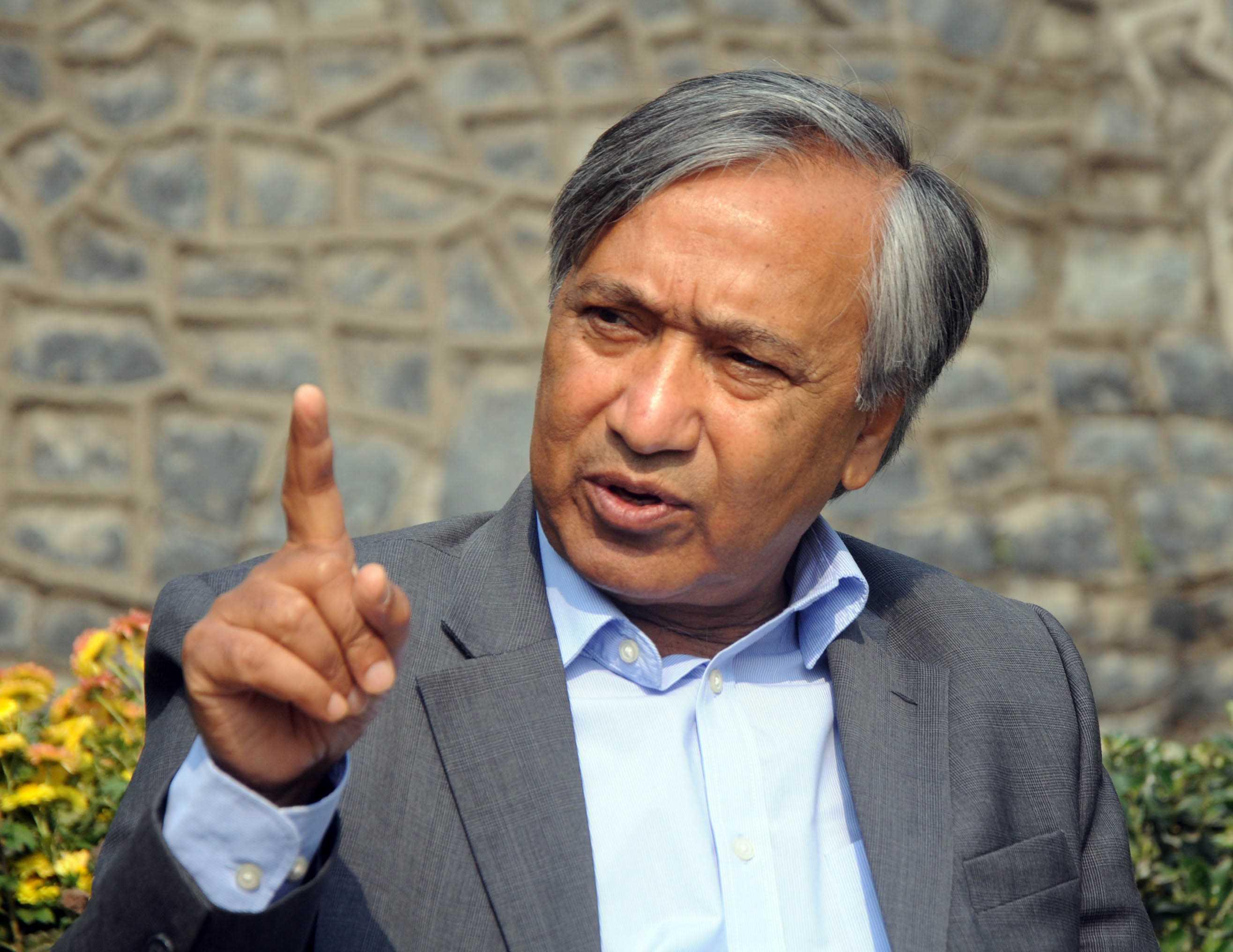 Delay in release of funds under district, state sectors hampered developmental activities in state: Tarigami