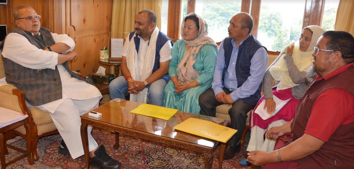 Delegation of nominated Councillors of LAHDCs- Kargil, Leh meets Governor