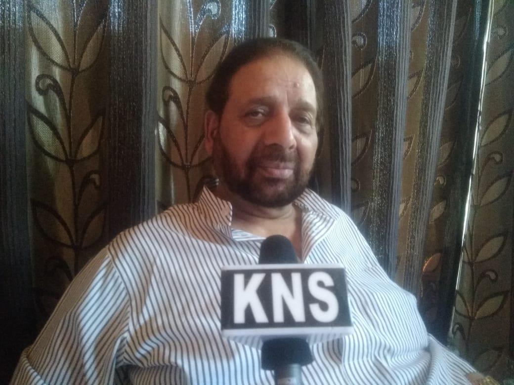Center should respect aspirations of people of Kashmir: Hakeem Yaseen