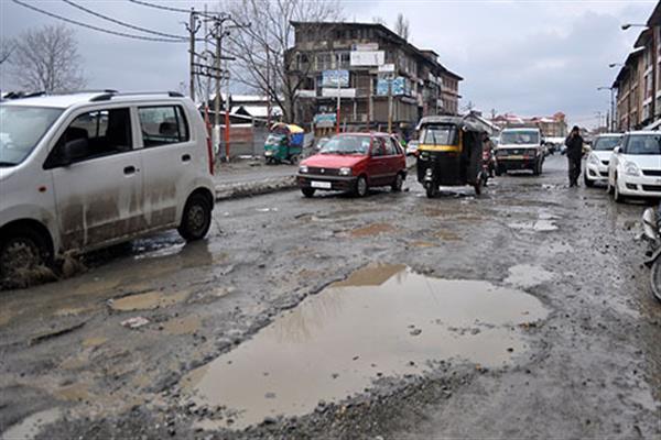 Comprehensive audit of roads held in Srinagar