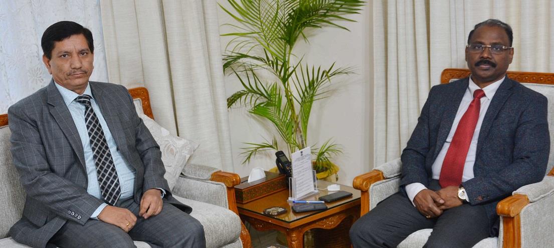 Chairman J&K Bank meets Lt Governor