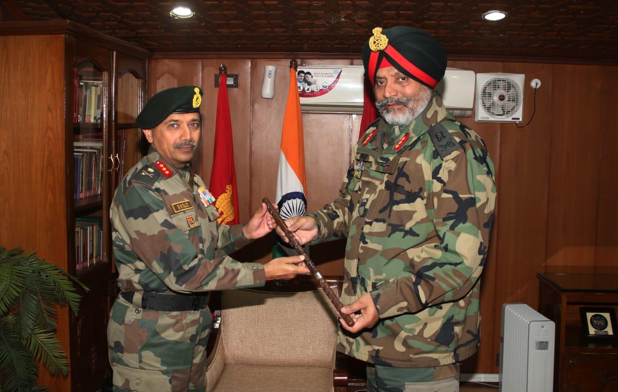 Lt Gen BS Raju assumes charge of 15 Corps
