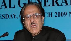 Congress leader Soz asks Finance Minister to focus on her portfolio affairs