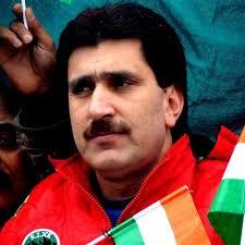 Caronavirus: Altaf Thakur hails bravery, professionalism of doctors, para-medics at SKIMS, SMHS,other hospitals