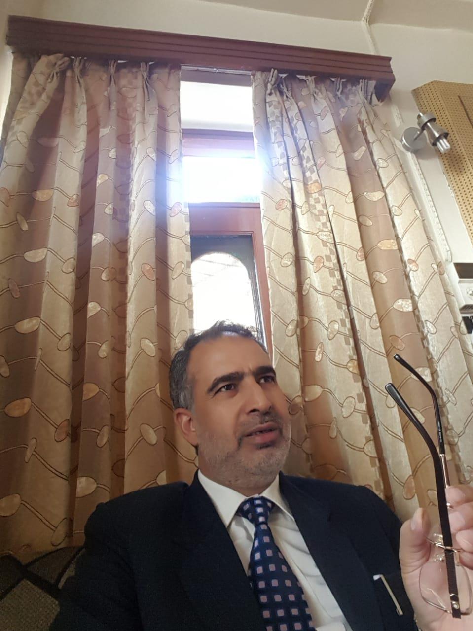 JKAP leader Gayoor suspends meetings in Pulwama Constituency