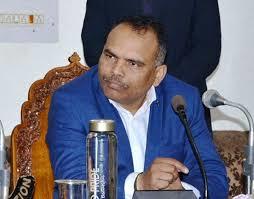 Ensure smooth movement of essential service vehicles: Div Com to DCs