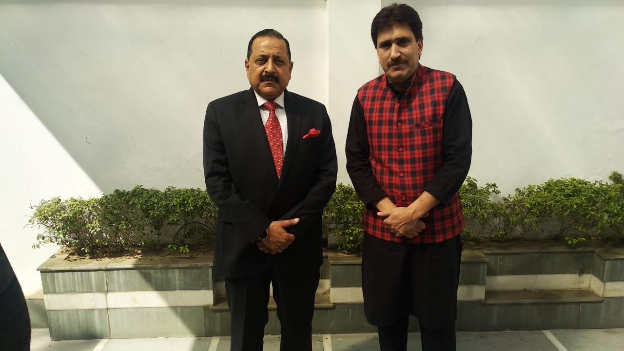 Altaf Thakur advocates setting up of single modernized Quarantine Centre in Kashmir, Jammu