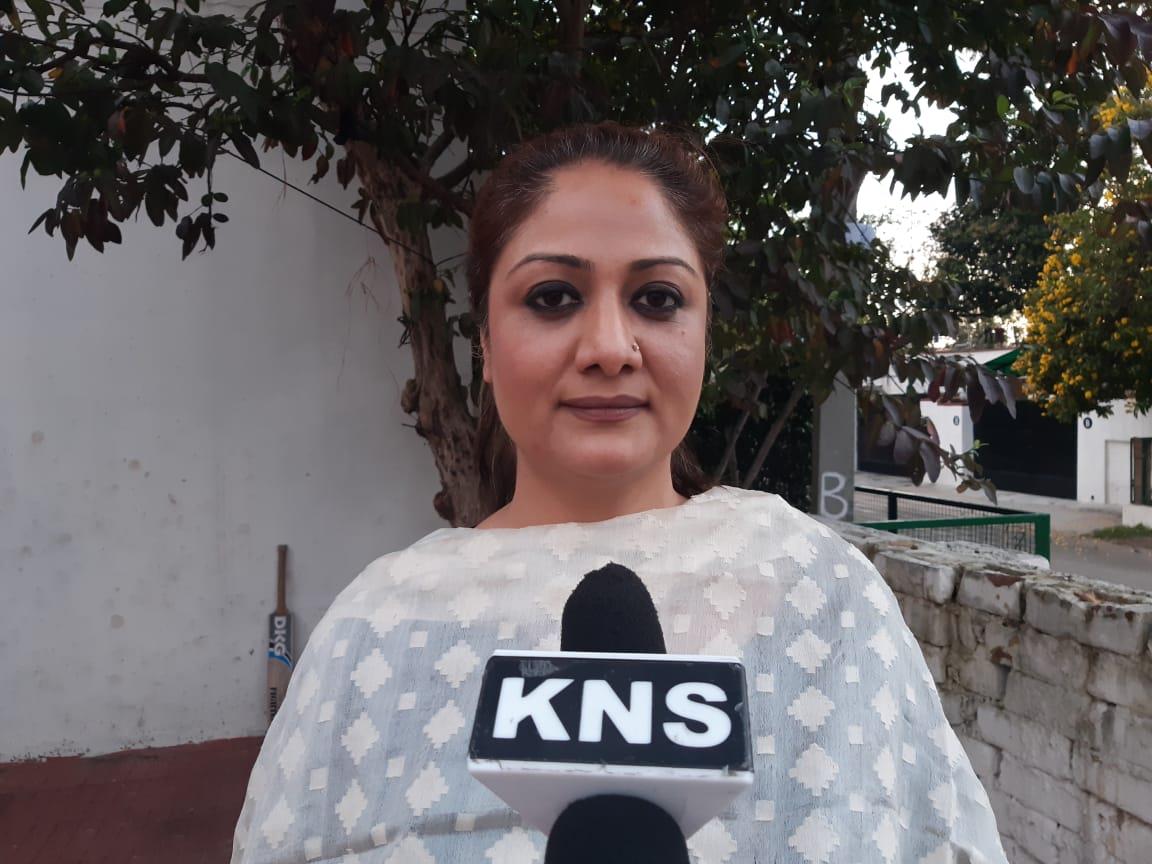 Want to handhold tailors who procure Khadi material for masks from KVIB: Dr Hina Bhat