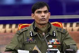Load carriers carrying essential goods can ply without passes: IGP Kashmir