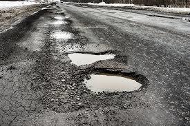 Beerwah roads dotted with potholes, residents demand macadamization