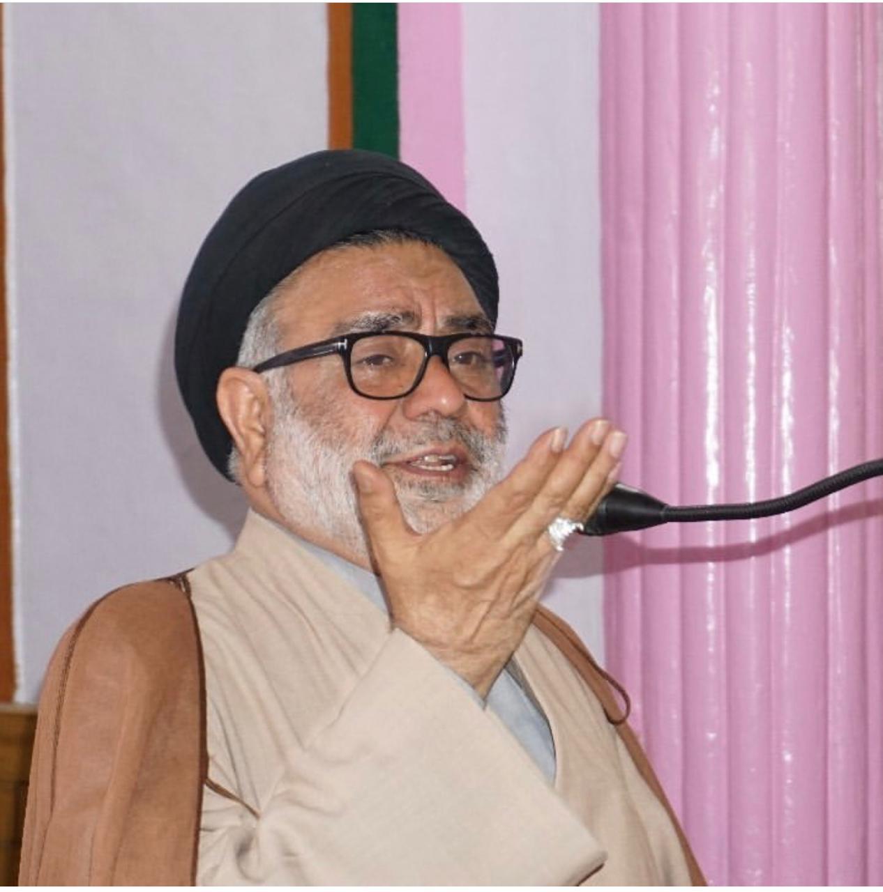 Aga Syed Hassan extends heartiest felicitations to people of J&K on the occasion of Eid-ul-Fitr