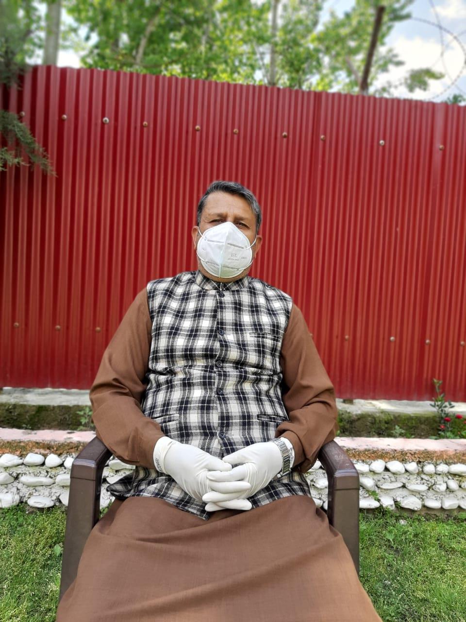 DDC Vice-Chairman Kupwara Haji Farooq Ahmad Greets people On Eid-ul-Fitr