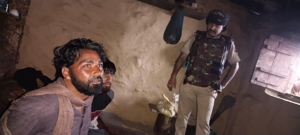 Reasi villagers apprehend 2 LeT militants along with weapons: Police